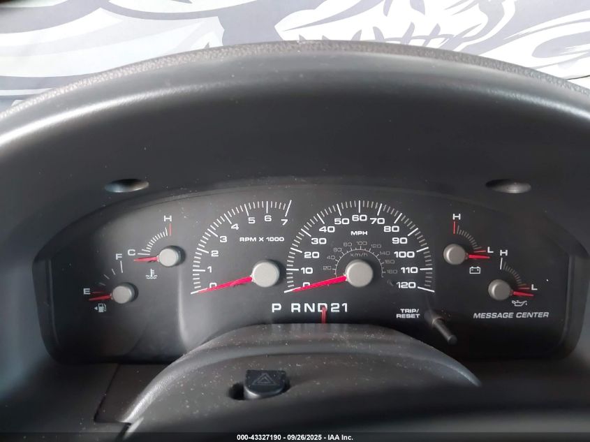 2004 Ford Expedition Nbx/Xlt VIN: 1FMPU16L74LB32800 Lot: 43327190