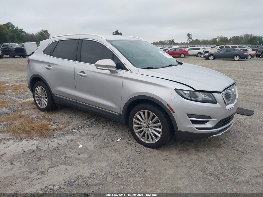 Vin: , lot: 43821920, lincoln mkc standard 2019 img_1