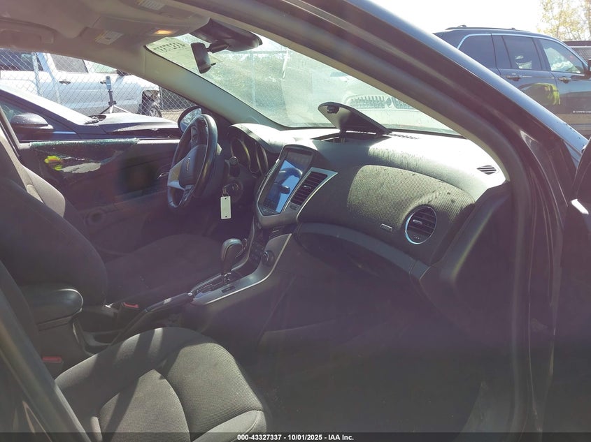 2014 CHEVROLET CRUZE 1LT AUTO 1G1PC5SB3E7468362