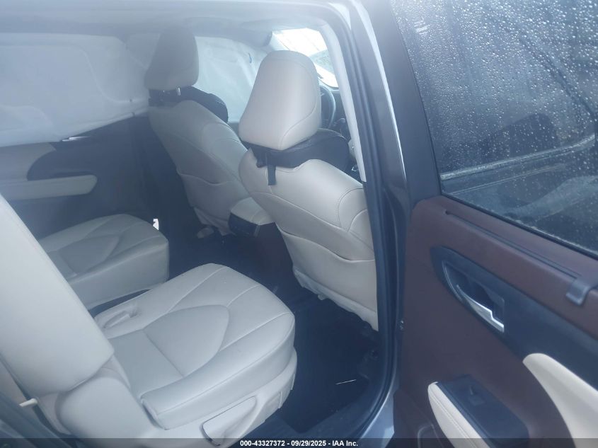 2022 Toyota Highlander Xle VIN: 5TDGZRBH6NS564879 Lot: 43327372