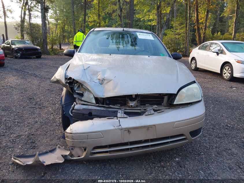 2007 Ford Focus S/Se/Ses VIN: 1FAFP34N77W135437 Lot: 43327378