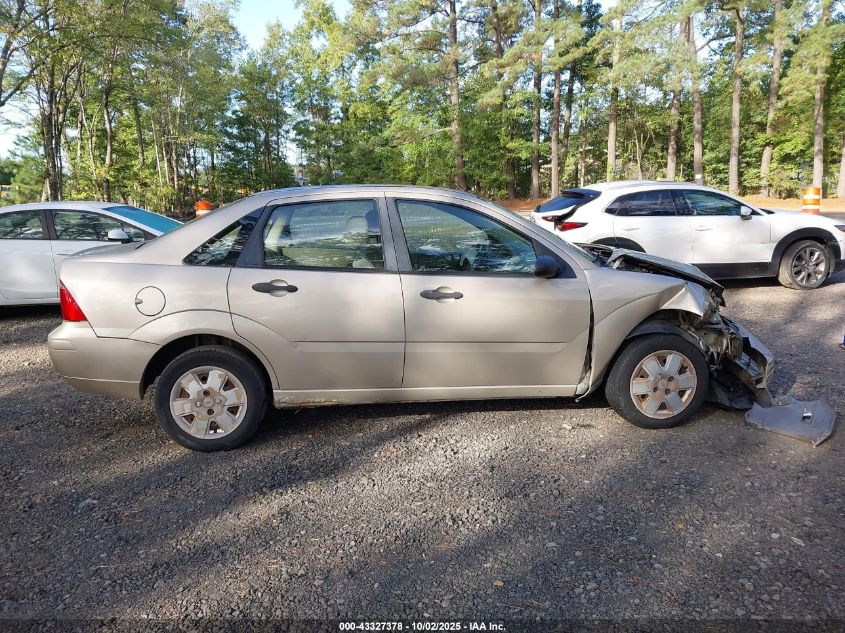 2007 Ford Focus S/Se/Ses VIN: 1FAFP34N77W135437 Lot: 43327378