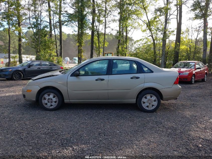 2007 Ford Focus S/Se/Ses VIN: 1FAFP34N77W135437 Lot: 43327378