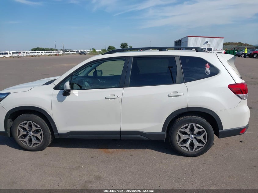 2020 Subaru Forester Premium VIN: JF2SKAGC0LH506315 Lot: 43327392