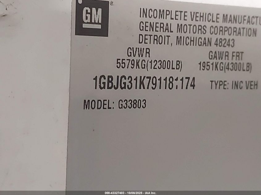 2009 Chevrolet Express Cutaway Work Van VIN: 1GBJG31K791181174 Lot: 43327403