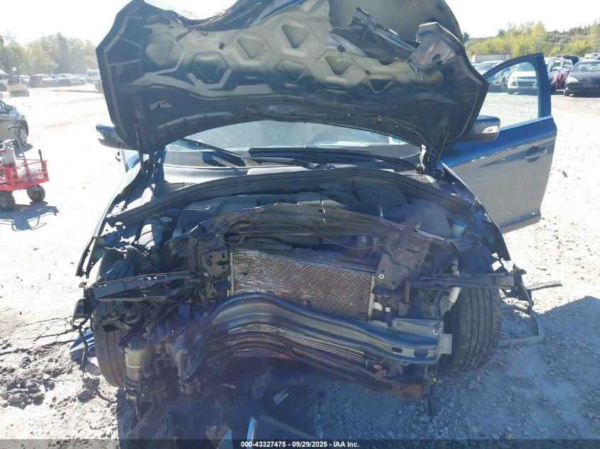 2011 Volvo Xc60 T6/T6 R-Design VIN: YV4902DZ2B2210566 Lot: 43327475