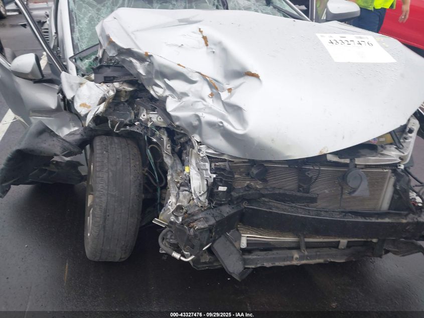 2017 Toyota Camry Xle VIN: 4T1BF1FK4HU780638 Lot: 43327476