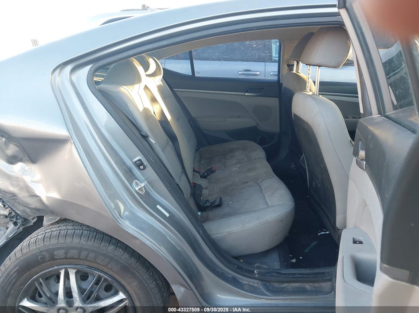2017 HYUNDAI ELANTRA SE - KMHD74LF1HU082101