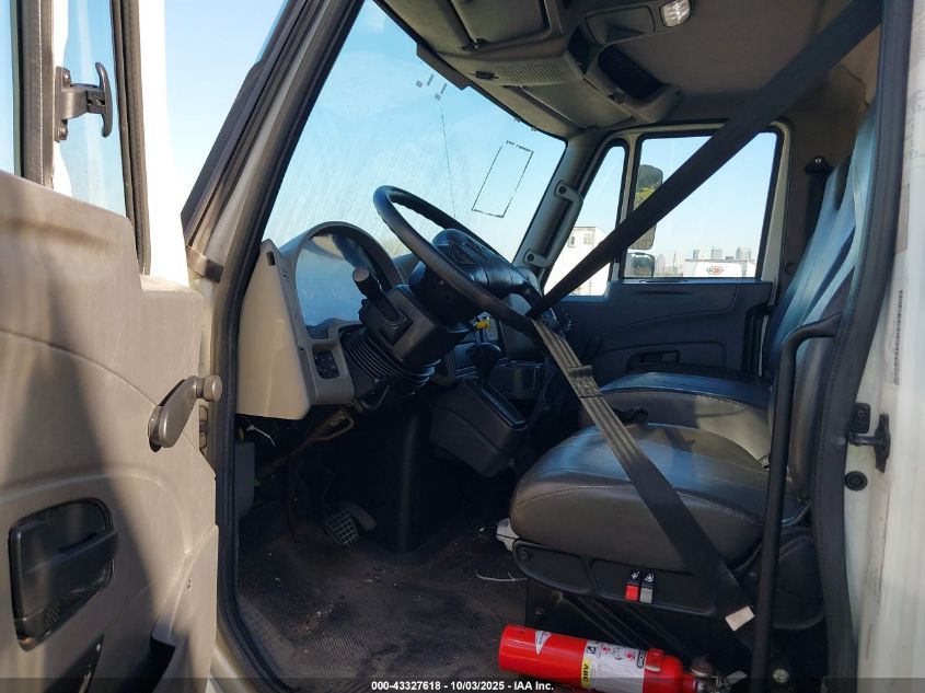 2018 International Durastar 4300 VIN: 3HAMMMMLXJL003764 Lot: 43327618