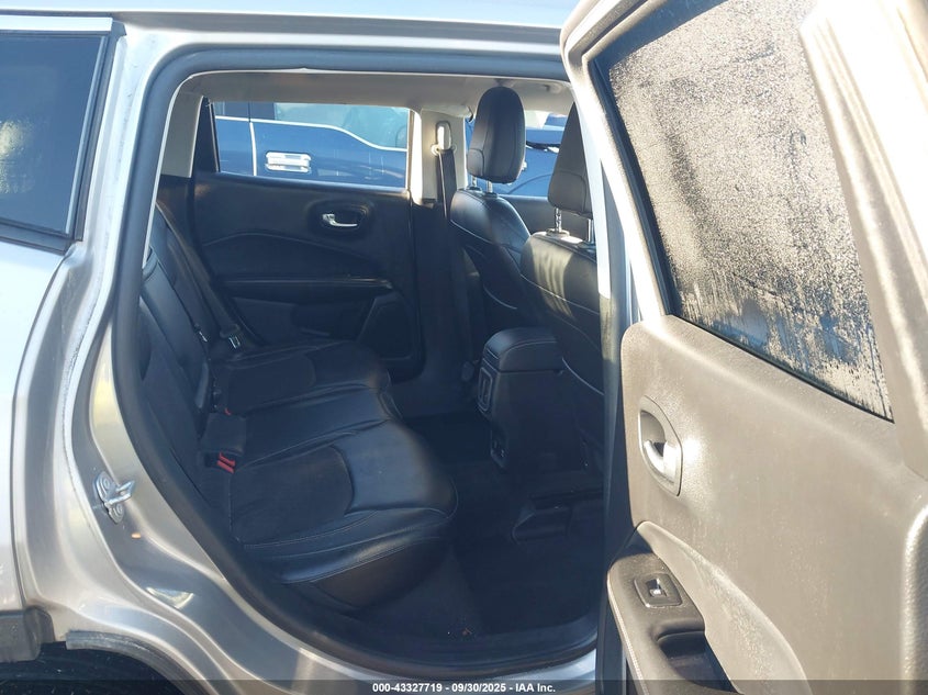 2018 JEEP COMPASS LATITUDE 4X4 - 3C4NJDBB4JT400754