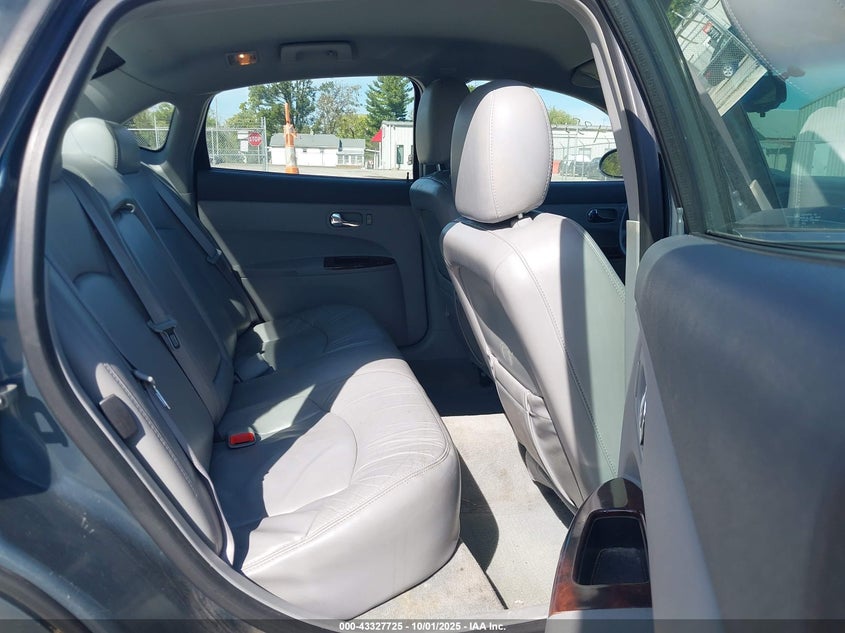 2007 Buick Lacrosse Cxl VIN: 2G4WD582971182633 Lot: 43327725