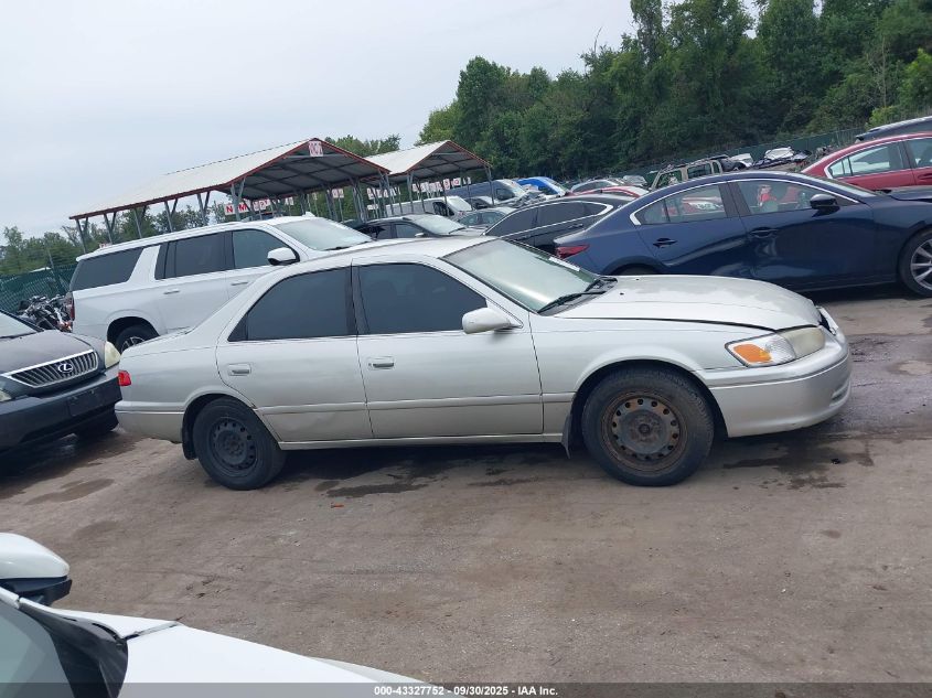 2001 Toyota Camry Le VIN: JT2BG22K410601288 Lot: 43327752