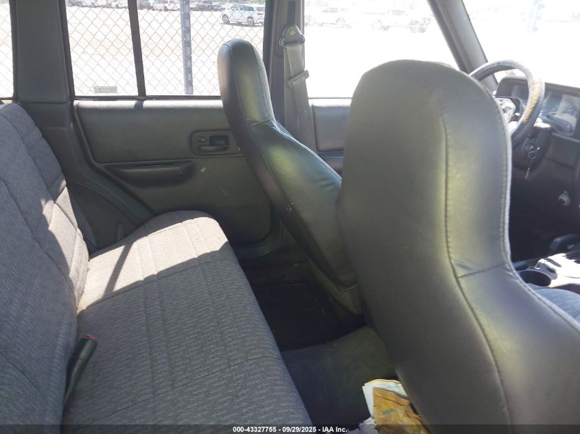 2001 Jeep Cherokee Sport VIN: 1J4FF48S11L579788 Lot: 43327755