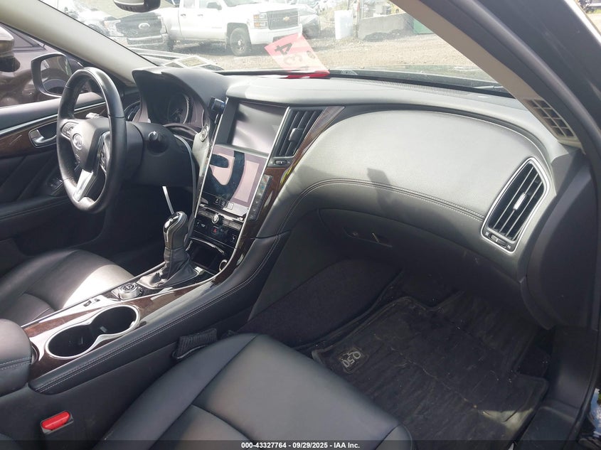 2018 INFINITI Q50 3.0T LUXE - JN1EV7AR3JM610114