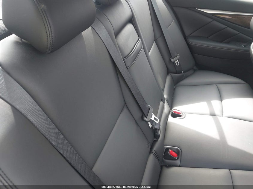 2018 INFINITI Q50 3.0T LUXE - JN1EV7AR3JM610114