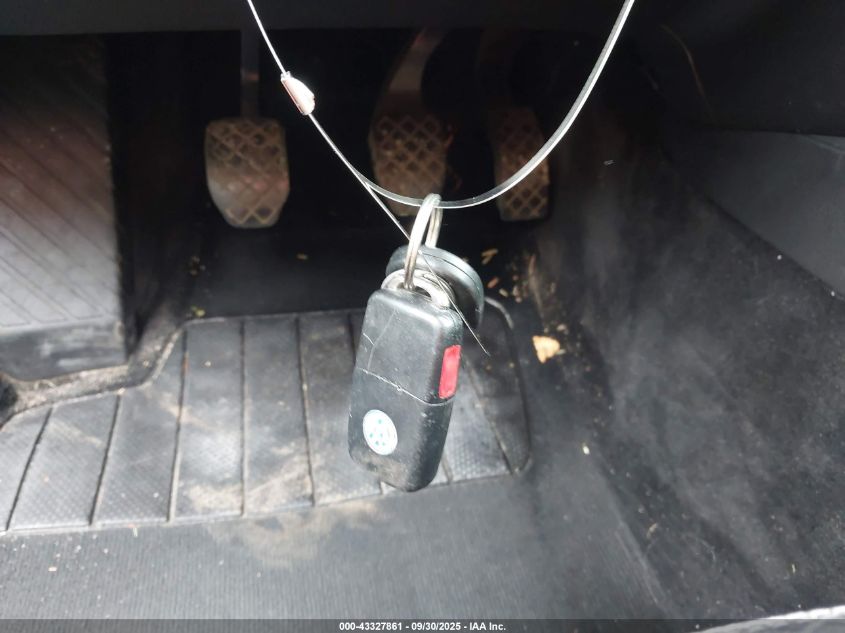 2002 Volkswagen Passat Gls VIN: WVWVD63B22E402683 Lot: 43327861