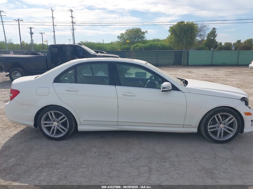 2013 Mercedes-Benz C 250 Sport VIN: WDDGF4HBXDG085751 Lot: 43327966