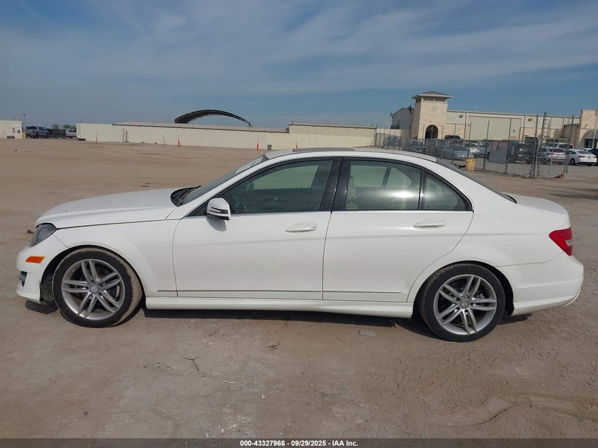 2013 Mercedes-Benz C 250 Sport VIN: WDDGF4HBXDG085751 Lot: 43327966