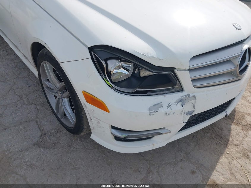 2013 Mercedes-Benz C 250 Sport VIN: WDDGF4HBXDG085751 Lot: 43327966