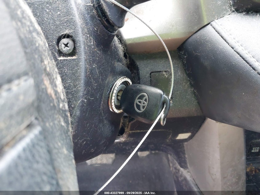 2016 Toyota Rav4 Xle VIN: 2T3WFREV3GW302020 Lot: 43327999