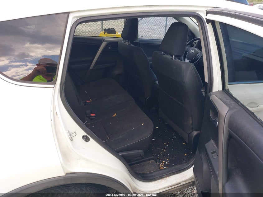 2016 Toyota Rav4 Xle VIN: 2T3WFREV3GW302020 Lot: 43327999