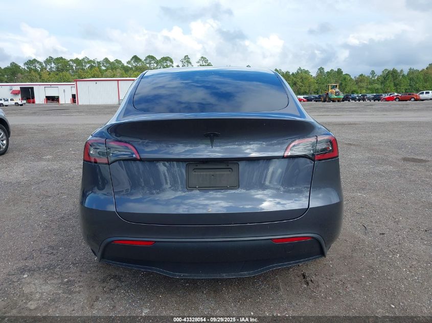 2023 Tesla Model Y Awd/Long Range Dual Motor All-Wheel Drive VIN: 7SAYGDEE6PF750494 Lot: 43328054