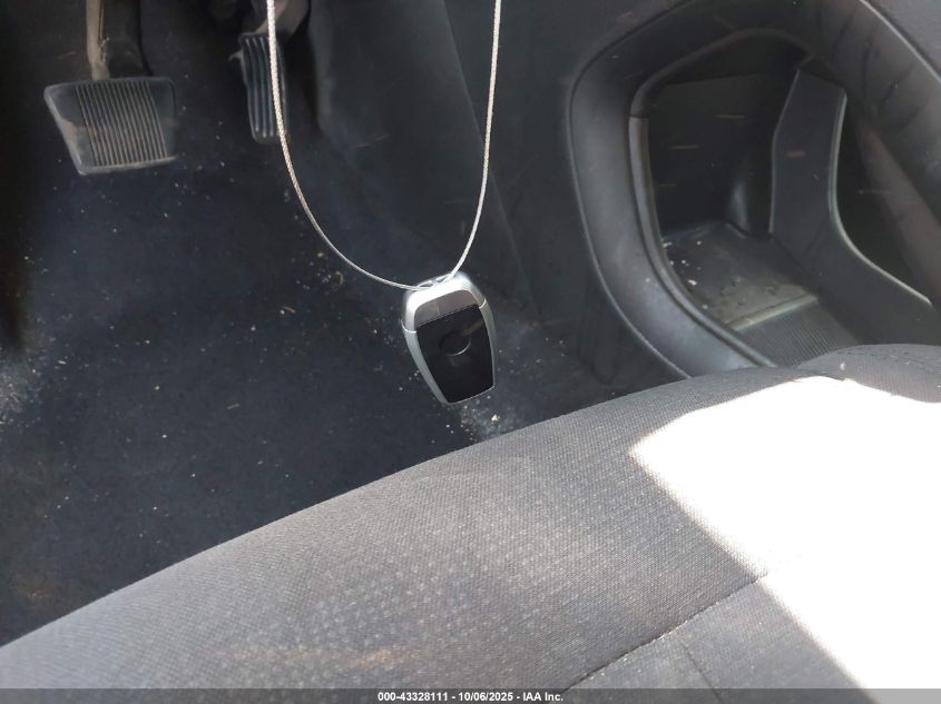 2015 Chrysler 200 Limited VIN: 1C3CCCAB5FN661190 Lot: 43328111