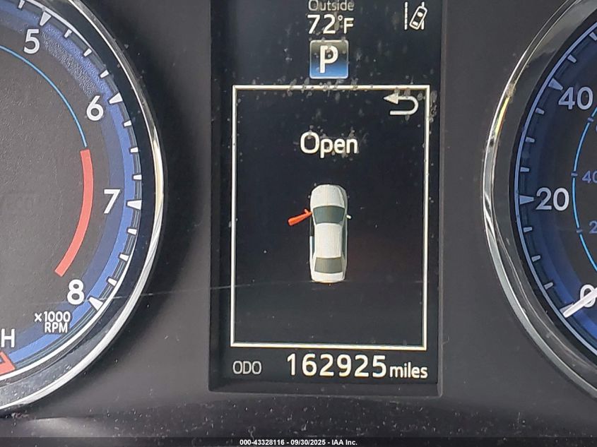 2017 Toyota Corolla Se VIN: 5YFBURHE9HP633129 Lot: 43328116