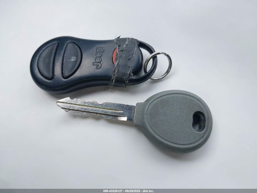 2003 Jeep Grand Cherokee Laredo VIN: 1J4GW48S03C512445 Lot: 43328127