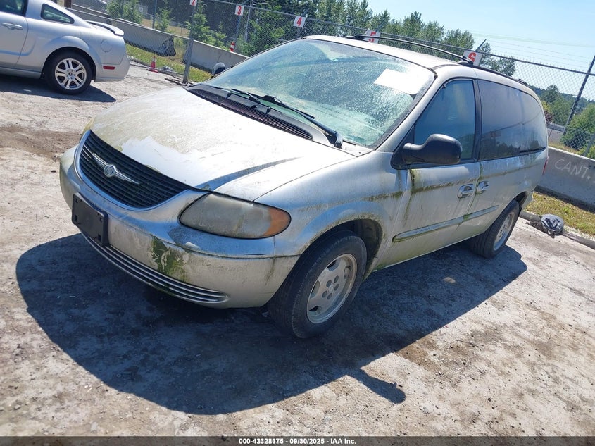 2003 Chrysler Town & Country El silver van gasoline 2C4GP34L73R163139 photo #3