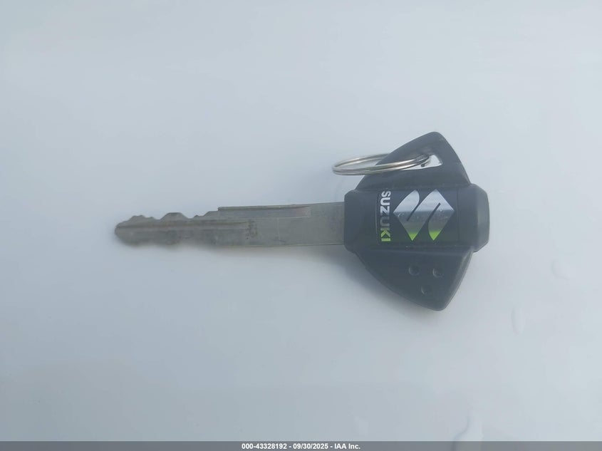 2024 Suzuki Gsx800 F VIN: JS1EM13B1R7103858 Lot: 43328192