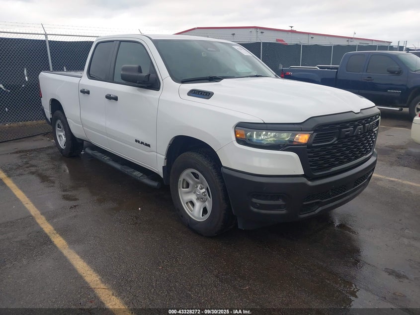 RAM 1500 TRADESMAN 4X2 6 4 BOX