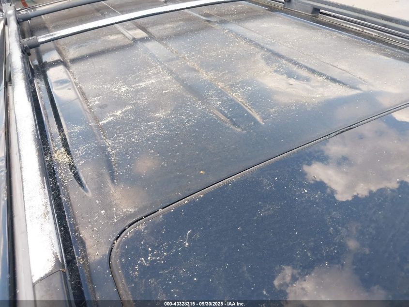 2010 Toyota Sequoia Platinum 5.7L V8 VIN: 5TDYY5G10AS030699 Lot: 43328315