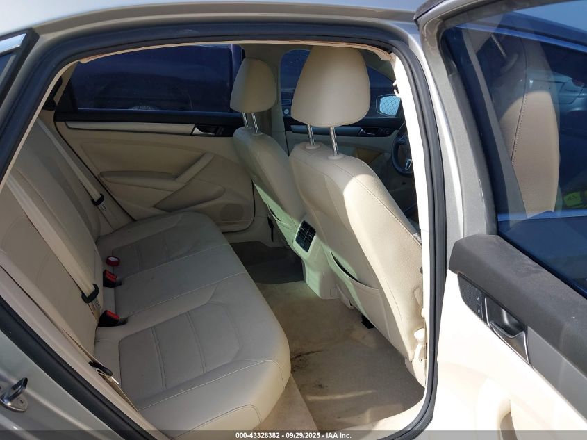 2014 Volkswagen Passat 2.0L Tdi Se VIN: 1VWBN7A38EC027686 Lot: 43328382