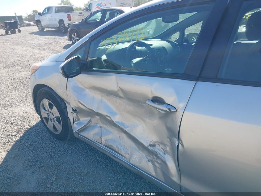 2015 KIA FORTE LX - KNAFK4A64F5283316