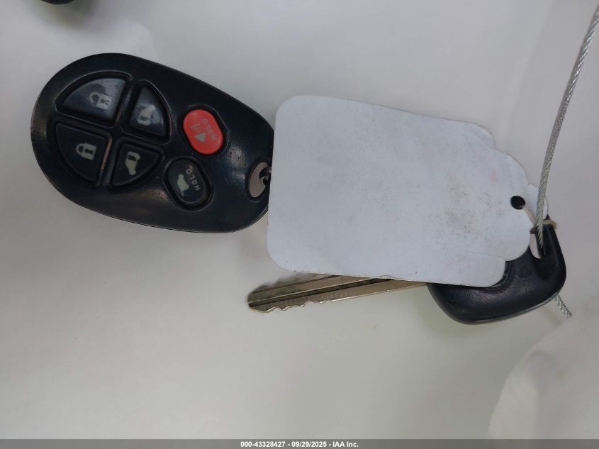 2012 Toyota Sienna Xle V6 8 Passenger VIN: 5TDYK3DC1CS271668 Lot: 43328427