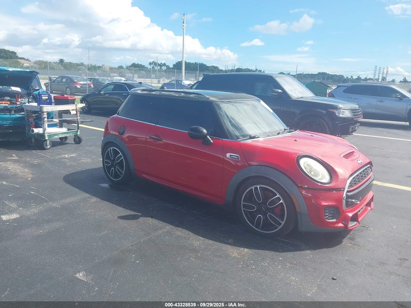 2015 MINI HARDTOP JOHN COOPER WORKS - WMWXM9C59FT996434