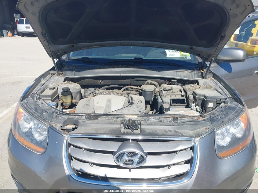 2011 Hyundai Santa Fe Limited V6 VIN: 5XYZKDAGABG082156 Lot: 43328593