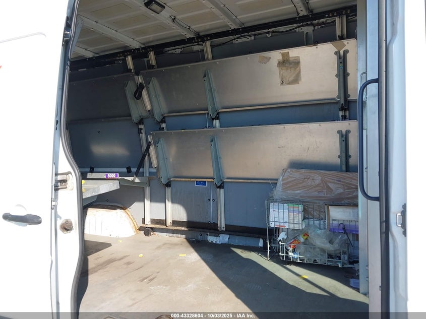 2011 Mercedes-Benz Sprinter 2500 High Roof VIN: WD3PE8CB1B5595520 Lot: 43328604