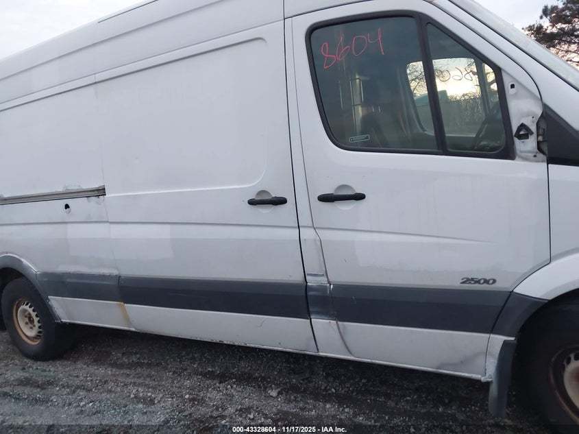 2011 Mercedes-Benz Sprinter 2500 High Roof VIN: WD3PE8CB1B5595520 Lot: 43328604