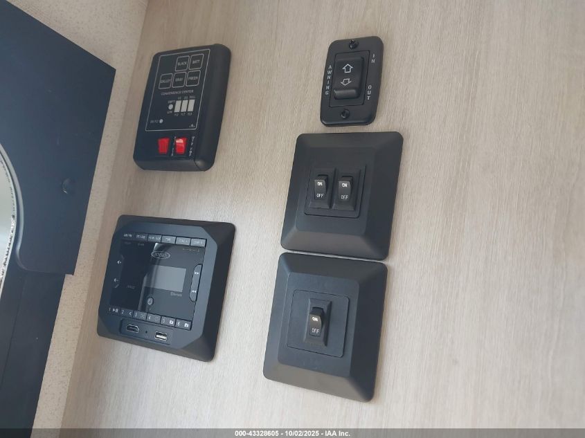 2025 Puma Other VIN: 5ZT2PUECXS4023875 Lot: 43328605