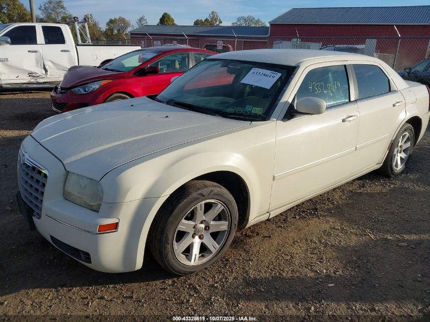 2007 Chrysler 300 Touring VIN: 2C3KA53G97H808742 Lot: 43328619