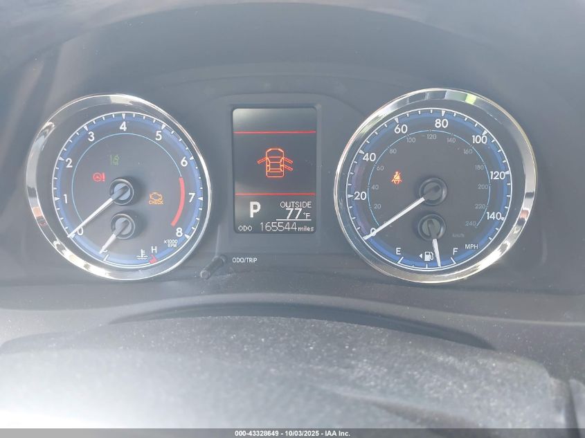 2018 Toyota Corolla L VIN: 5YFBURHE5JP766055 Lot: 43328649