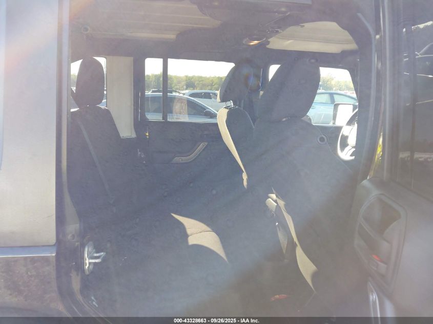 2015 Jeep Wrangler Unlimited Sport VIN: 1C4BJWDG4FL519432 Lot: 43328663