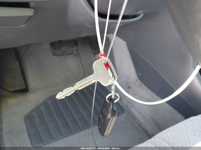 2000 Toyota Camry Le V6 VIN: JT2BF22K7Y0282689 Lot: 43328707