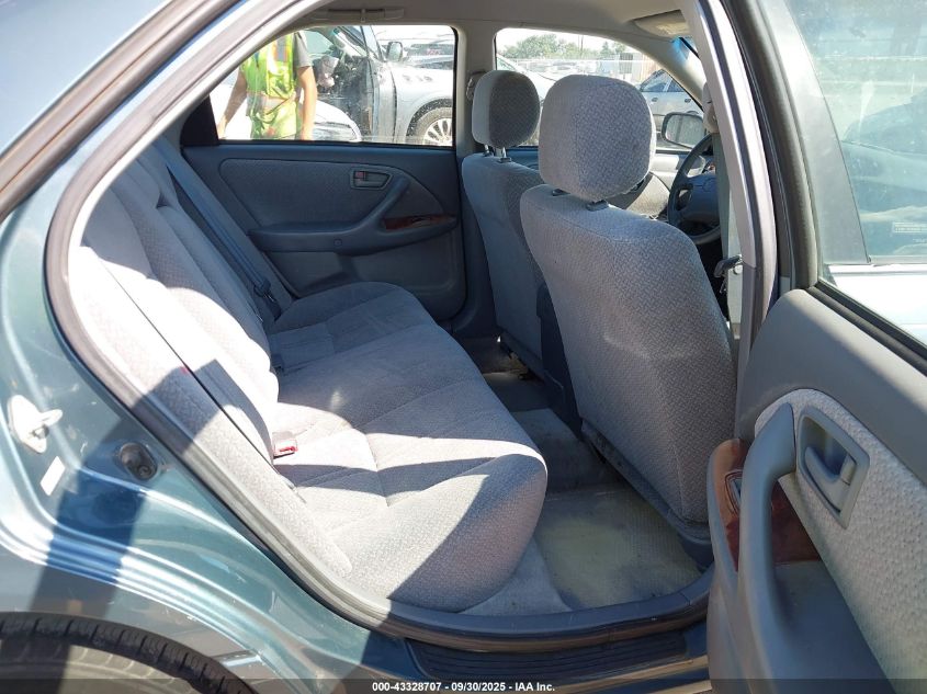 2000 Toyota Camry Le V6 VIN: JT2BF22K7Y0282689 Lot: 43328707