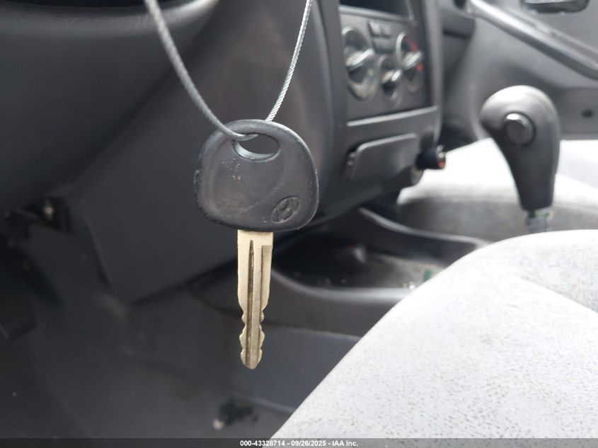 2002 Hyundai Elantra Gls VIN: KMHDN45D62U380748 Lot: 43328714