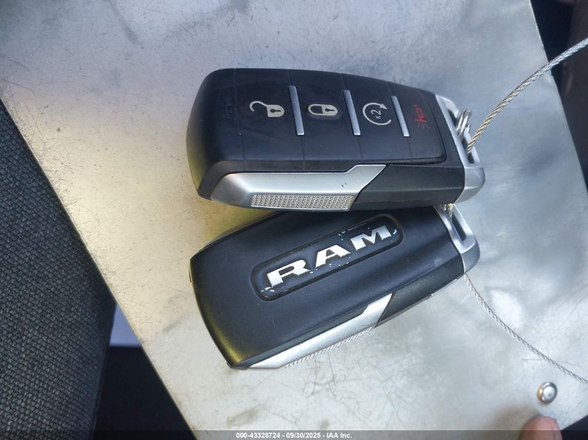 2022 Ram 1500 Big Horn 4X4 6'4 Box VIN: 1C6SRFBT0NN142066 Lot: 43328724