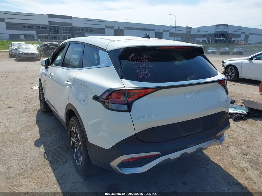 KNDPUCAG4P7058291 2023 KIA SPORTAGE photo no. 3