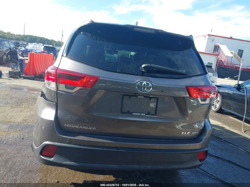 2017 TOYOTA HIGHLANDER XLE - 5TDJZRFH8HS361481